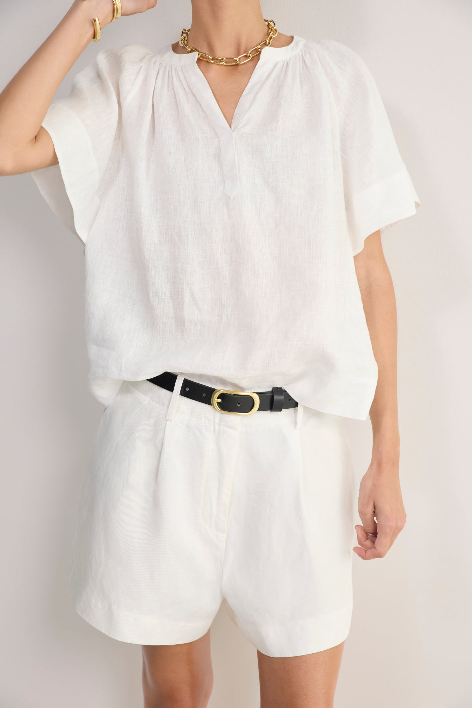 DB x WYSE Linen Blouse - White